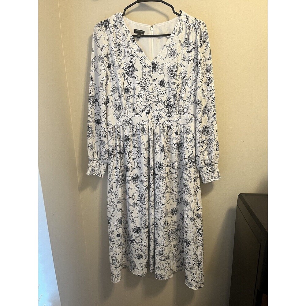 Talbots Women SMOCKED FIT & FLARE DRESS STENCIL FLORAL White And Blue $150